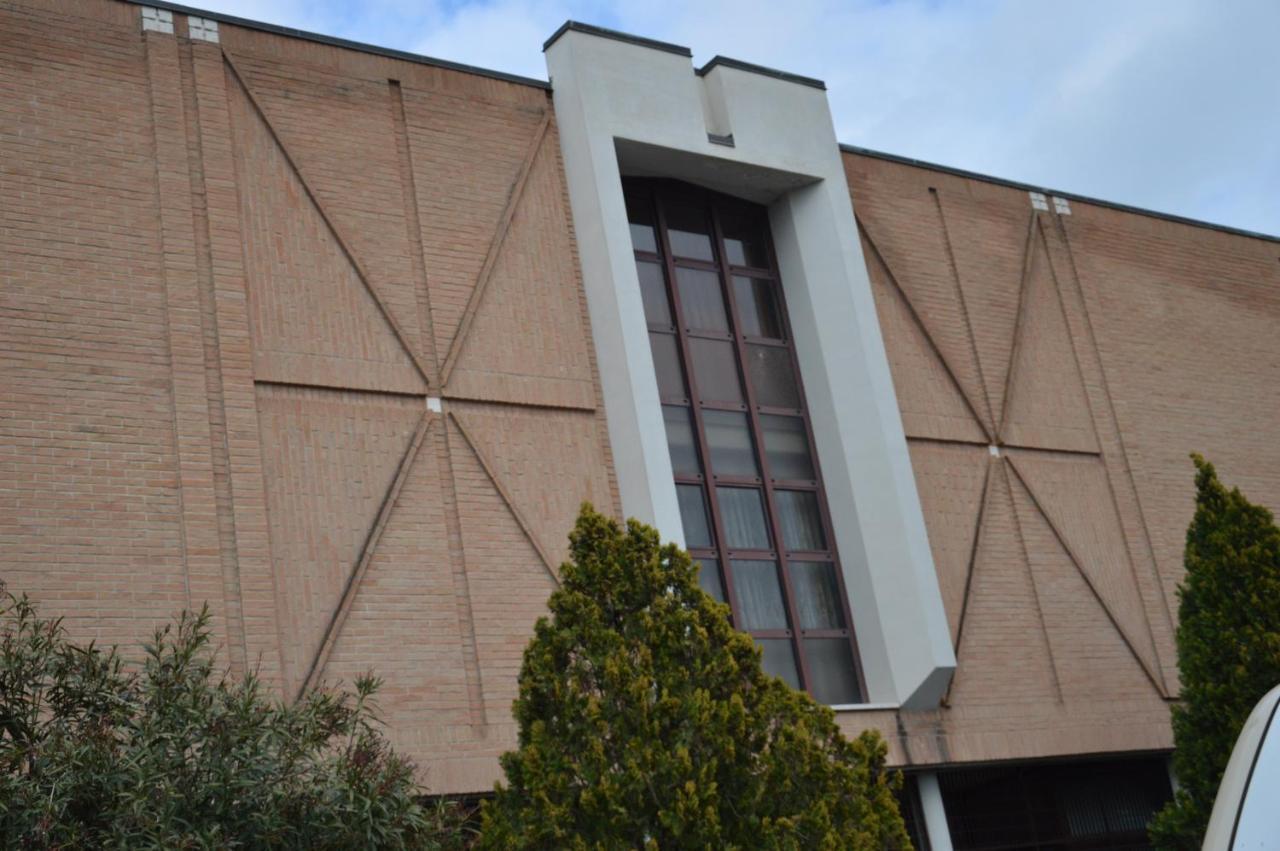 Domus Achille Fosco Hotel Ciampino Exterior photo